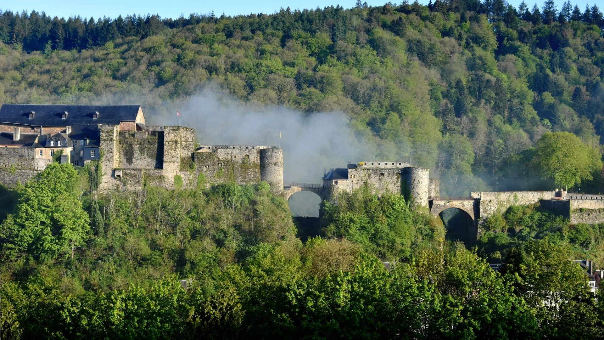 Séjour à Bouillon