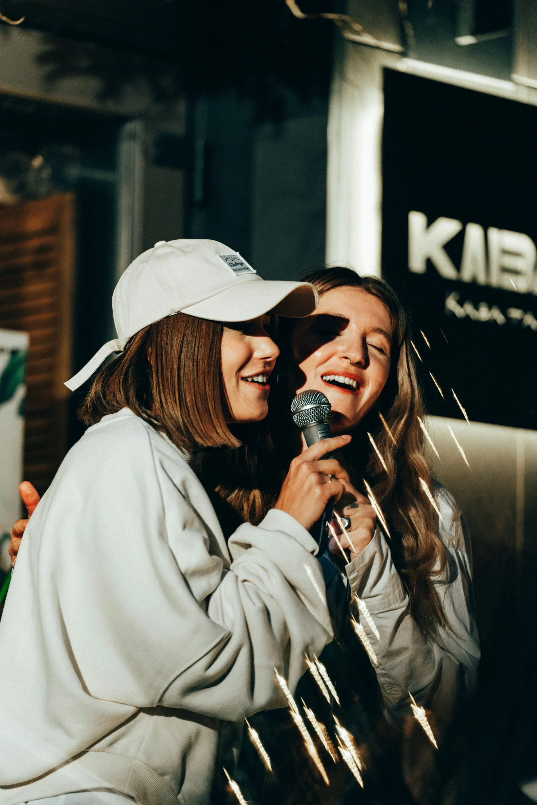 karaoke femme